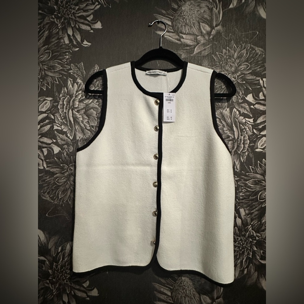 A&F Sweater Vest